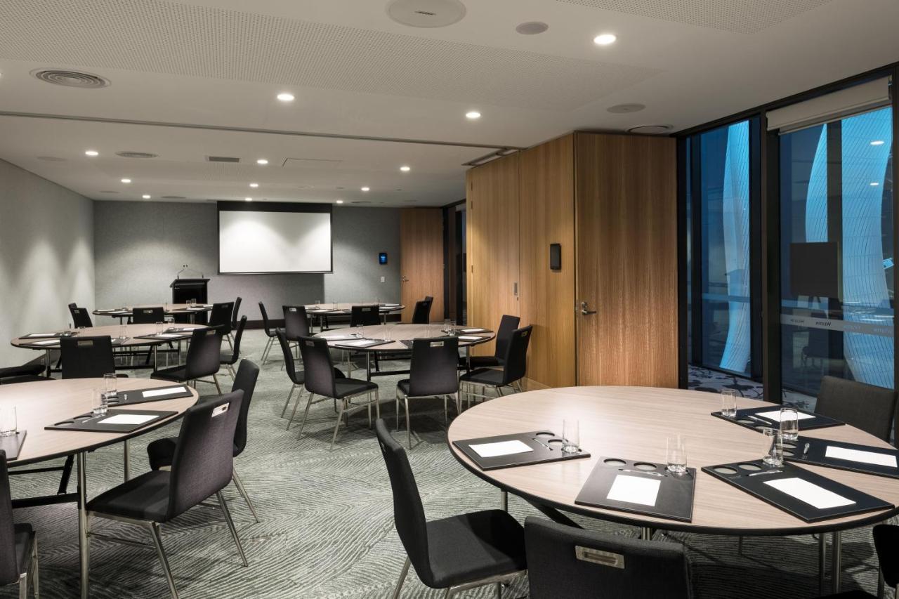The Westin Brisbane Hotel Ngoại thất bức ảnh The Boardroom
